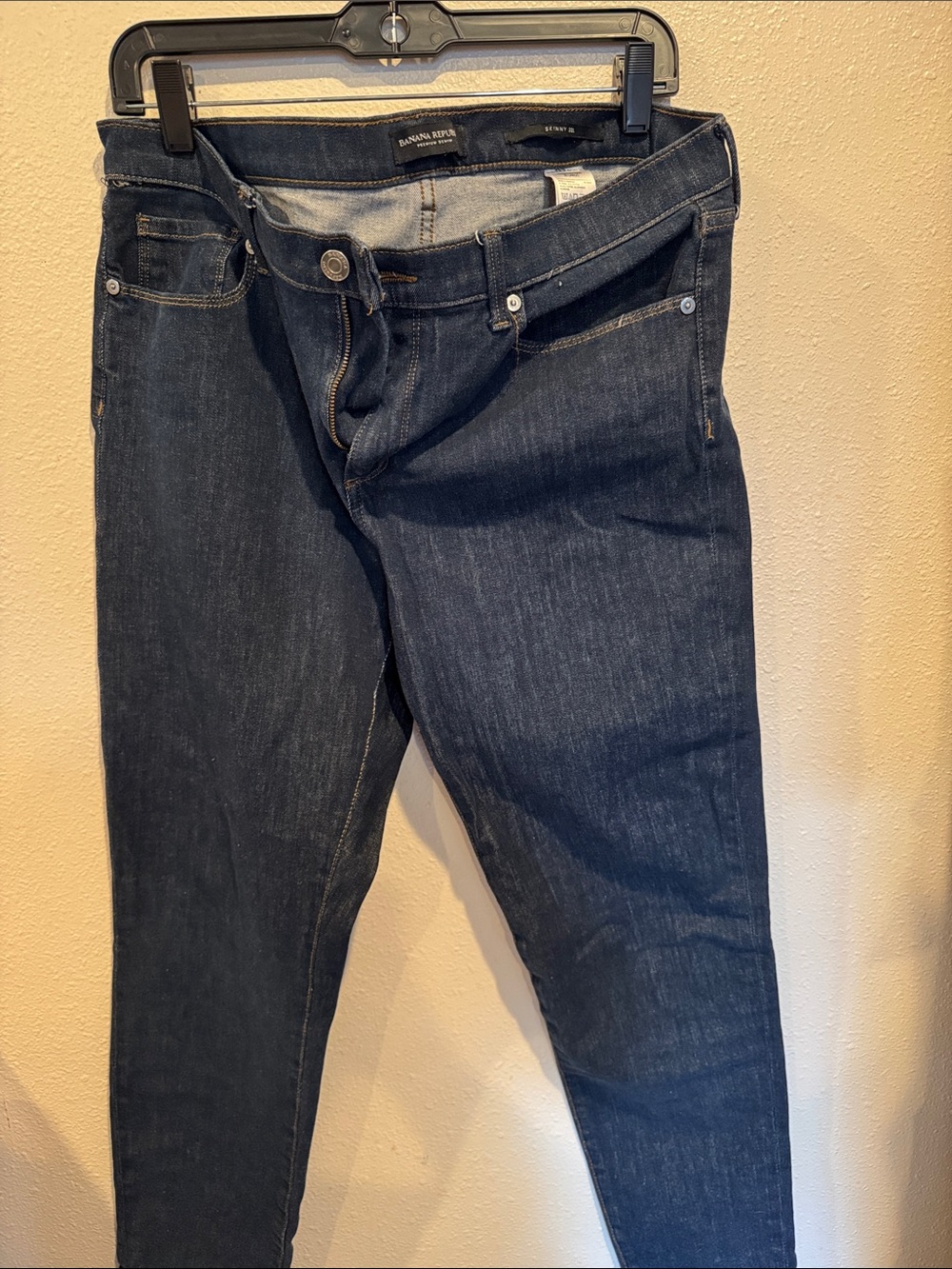 Banana Republic Women’s Dark Blue Jeans 32Long